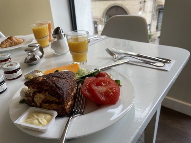 Cityhotel am Thielenplatz in Hannover. Frühstück