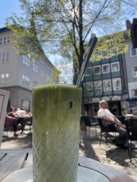 Kaltgetränk genießen
