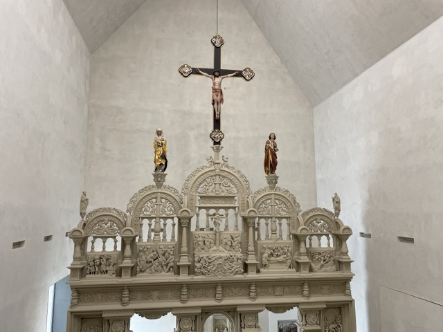 Kreuz im Mariendom Hildesheim