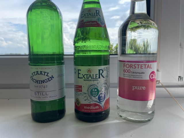 Wasser statt Tee trinken